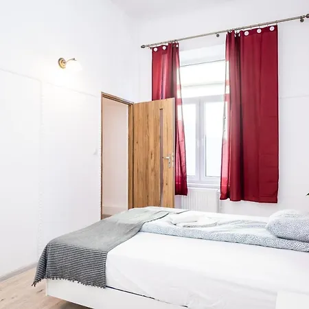 Jm Rooms Lubicz II Krakow Exterior photo