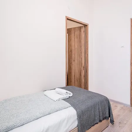 Jm Rooms Lubicz II Krakow Exterior photo